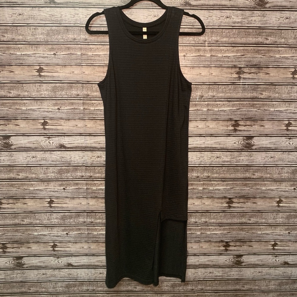 State of Being Sleeveless‎ Dress